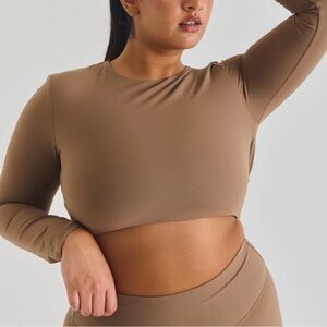 Women's Tan Long Sleeve Crop Top